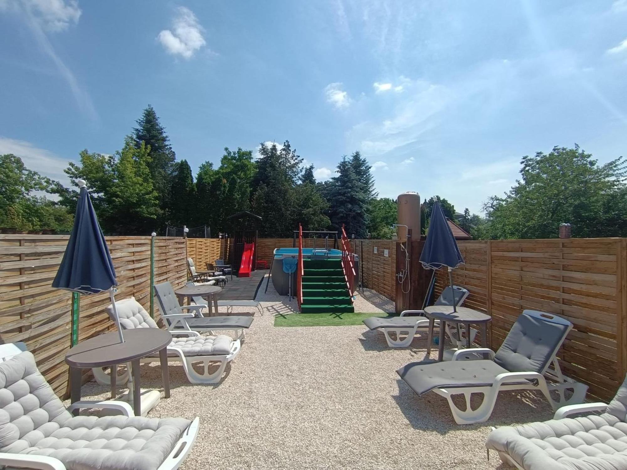 Bed and Breakfast Borostyan Panzio Debrecen Exterior foto
