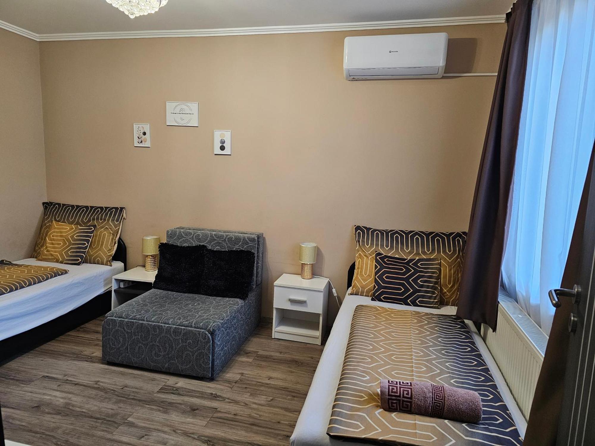 Bed and Breakfast Borostyan Panzio Debrecen Exterior foto